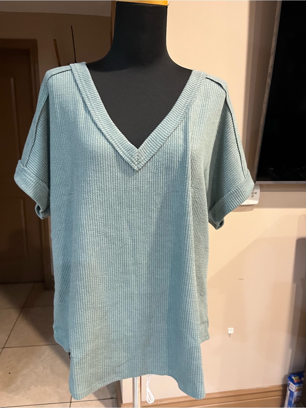 Blu Pepper V-Neck Ribbed Tunic in Sage Blue